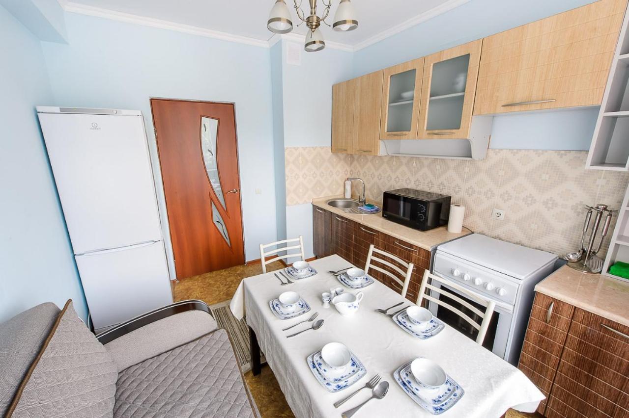Apartment Оn Makatayeva 5 B 알마티 외부 사진