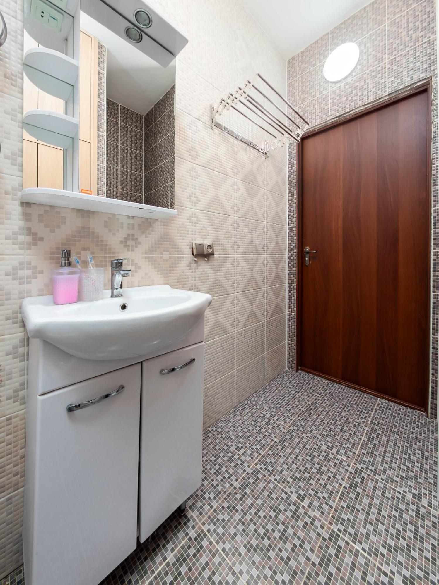 Apartment Оn Makatayeva 5 B 알마티 외부 사진